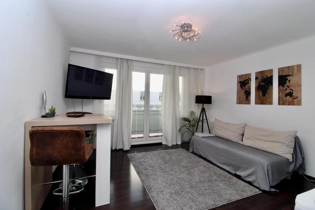 Balcony Apartment - Next To Opera Vienna Exterior photo